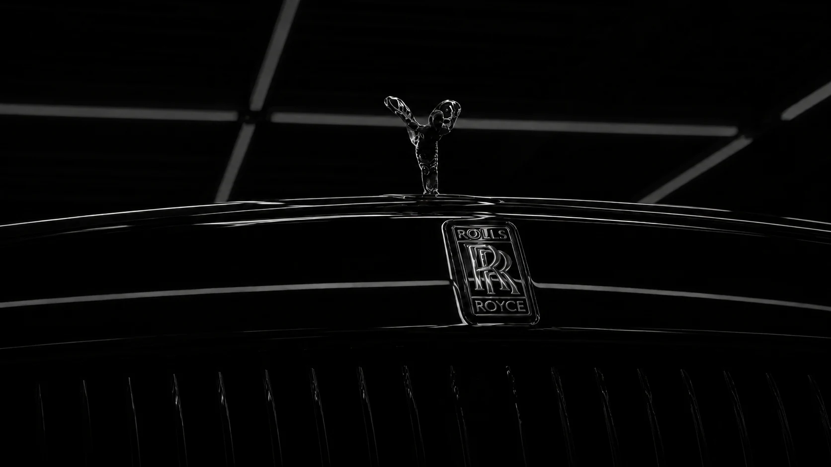 Rolls-Royce в премиальном детейлинг-центре 1-77